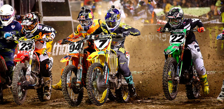 dirt-121714-stewart2