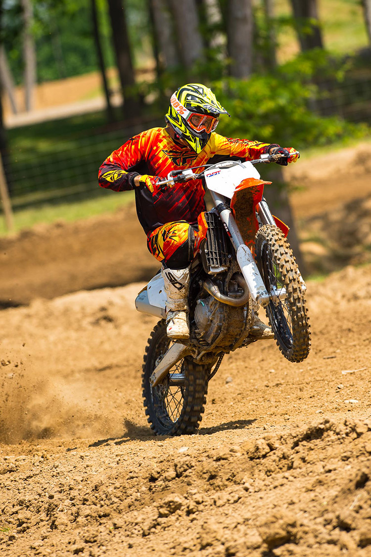 2016-KTM-450SX-F-3