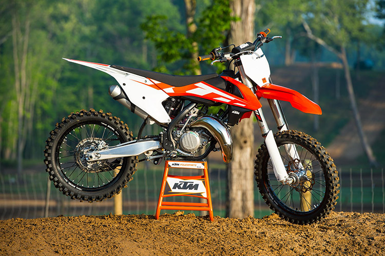 2016-KTM125SX-static-r