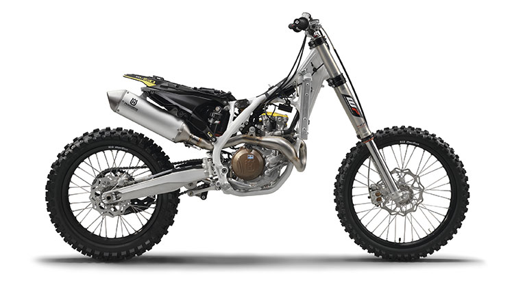 2016-Husky-450_FC_stripped