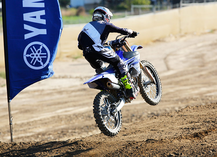 2016-Yamaha-YZ250F-2