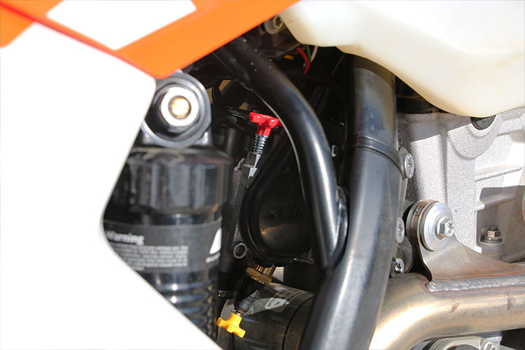 KTM-Throttle-Body-2