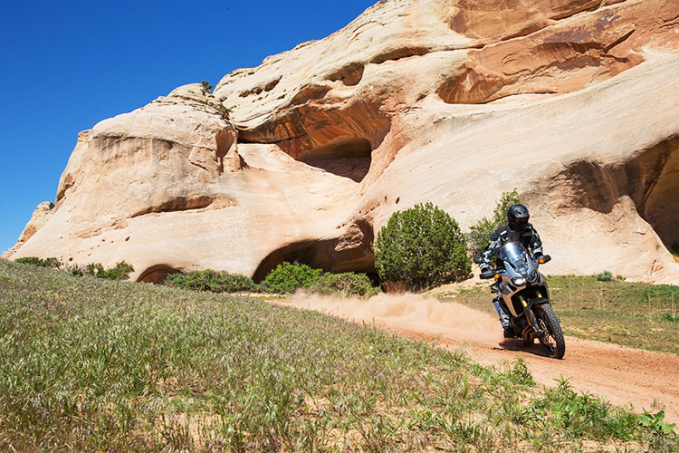 2016-Honda-Africa-Twin-6