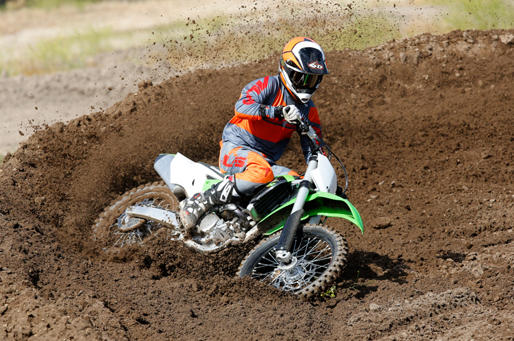 2017-KX250F-intro-15
