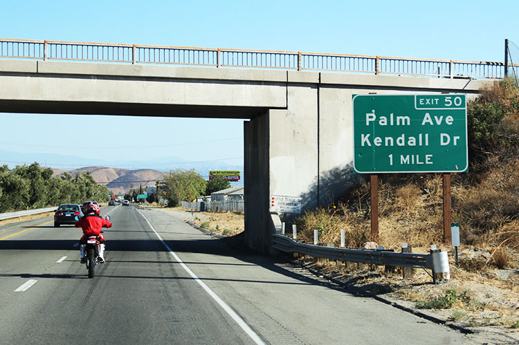 Robert riding the Beta 430 RR-S dual sport to Glen Helen Friday before the race.