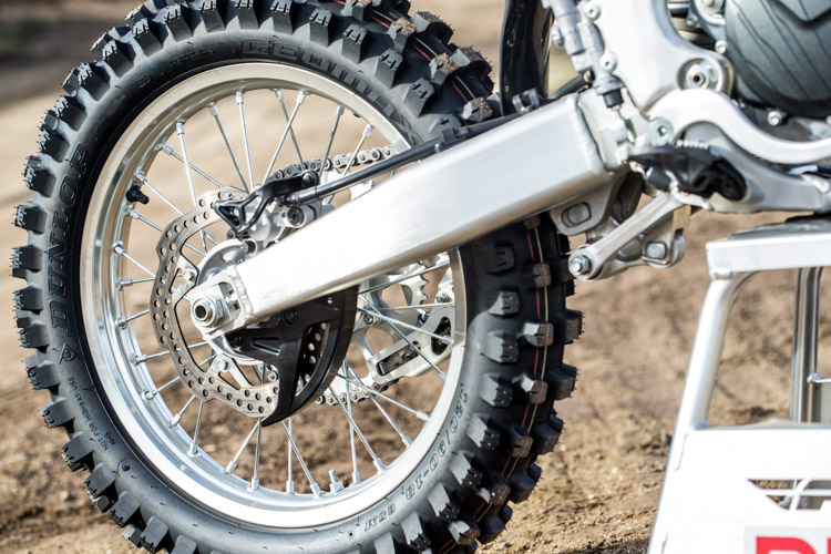 17-crf450rx-ban-9