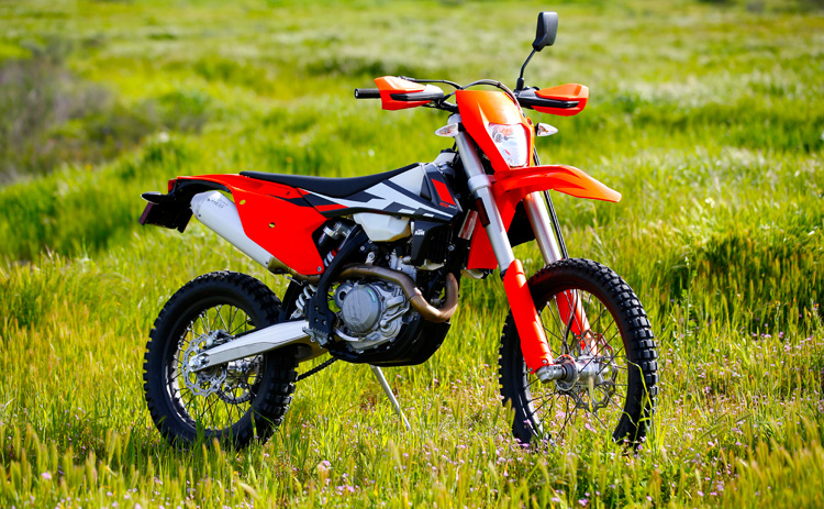 2017-ktmEXC-ride-sh-1