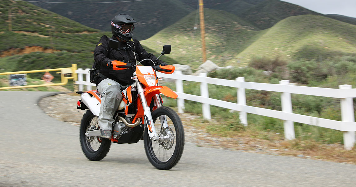 2016 KTM 500EXC - Dirt Bike Test