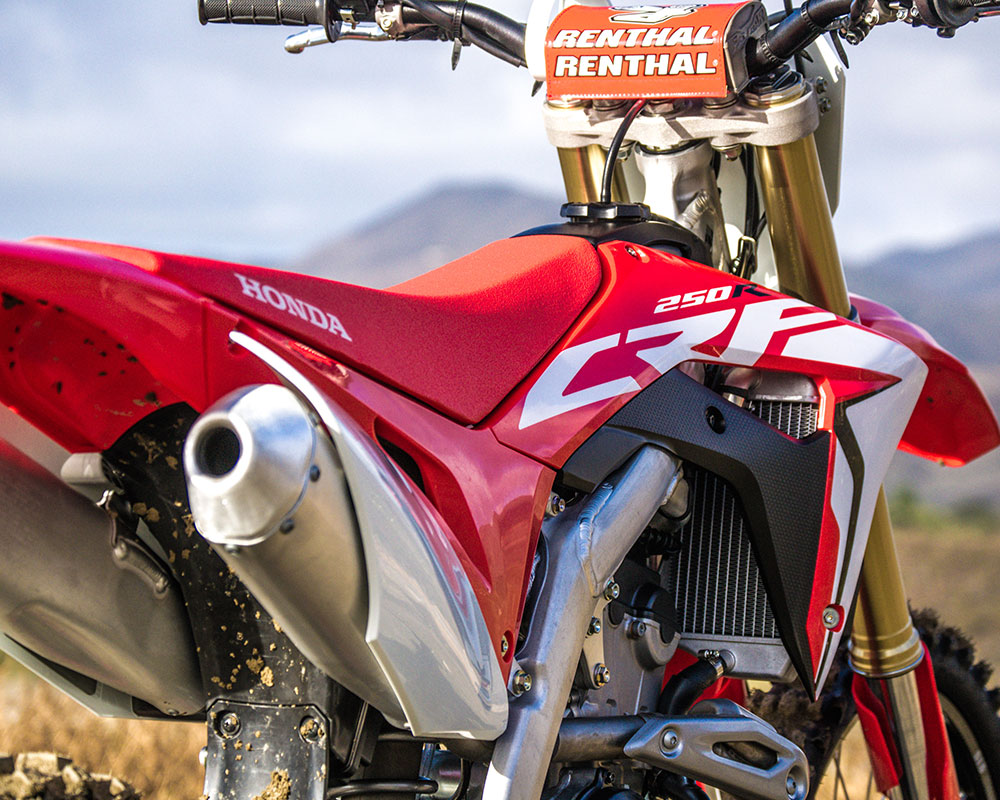 2019 Honda CRF250R Full Bike Test - Dirt Bike Test