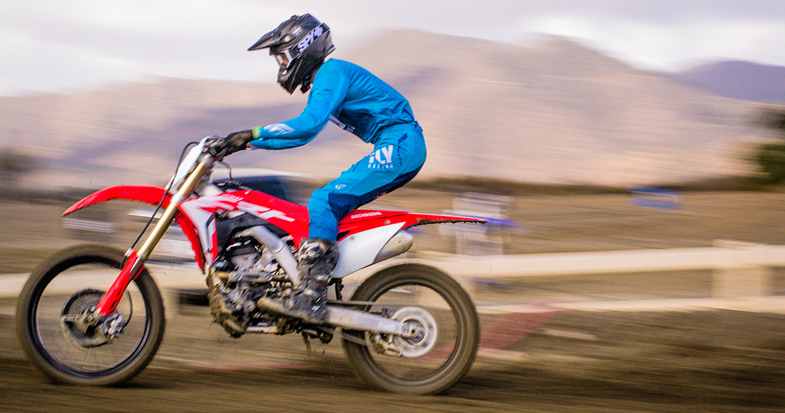 2019 Honda CRF250R Full Bike Test - Dirt Bike Test