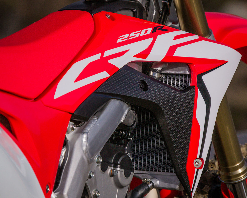 2019 Honda CRF250R Full Bike Test - Dirt Bike Test